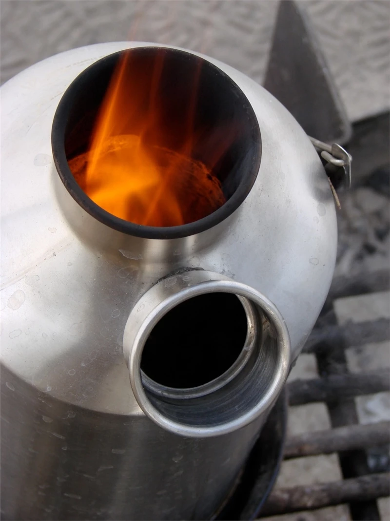 Kelly Kettle Base Camp Kettle - 1.6ltr 7 Kelly Kettle Base Camp Kettle - 1.6ltr - Image 5