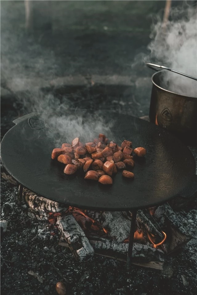 Robens Bighorn 3 Legged Pan 2023 4 Robens Bighorn 3 Legged Pan 2023 - Image 2